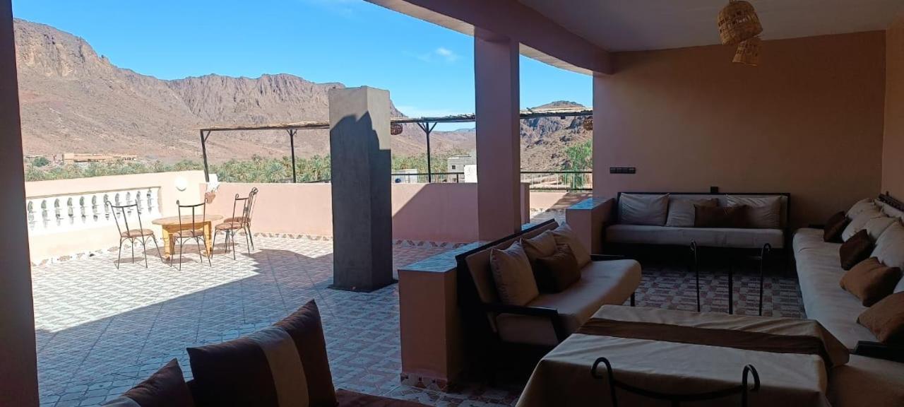 Auberge Restaurant Tissili " Oasis De Fint" Eksteriør bilde