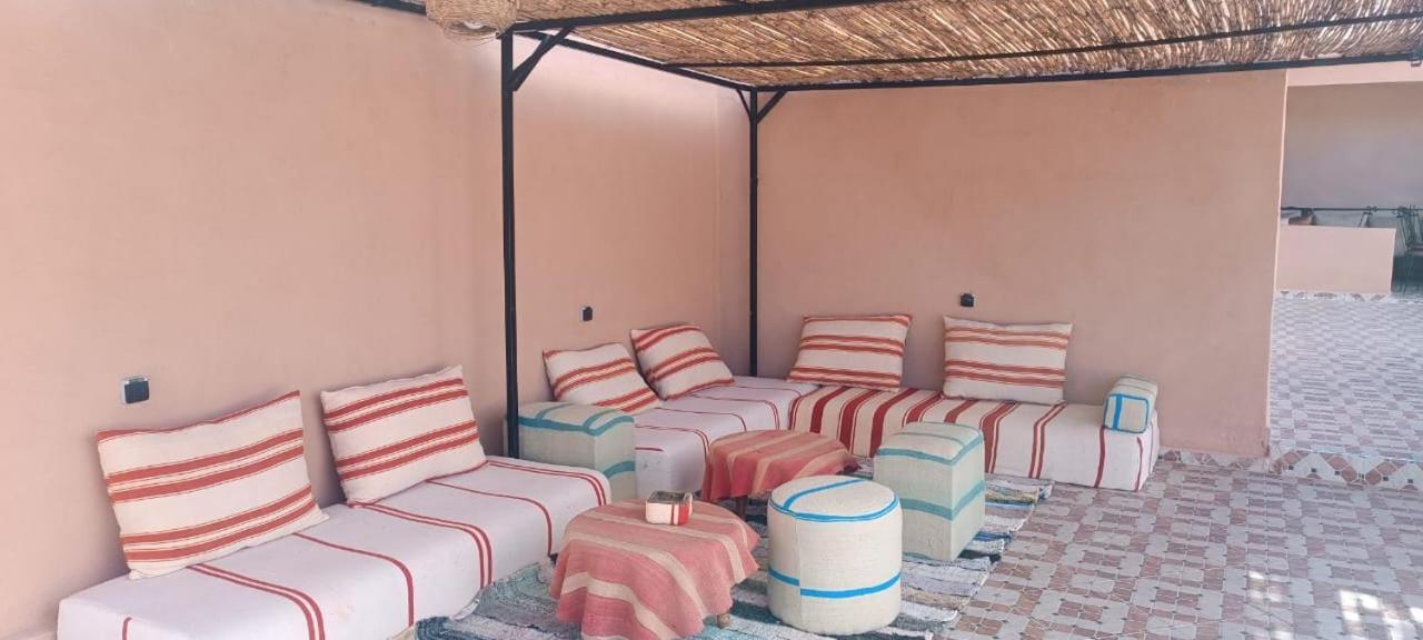 Auberge Restaurant Tissili " Oasis De Fint" Eksteriør bilde